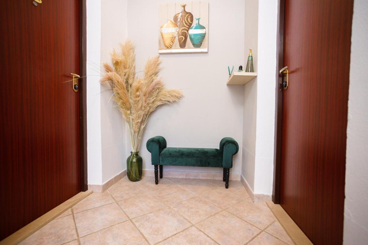 Nono Jure , Private Pool & Sauna Milna (Brac)