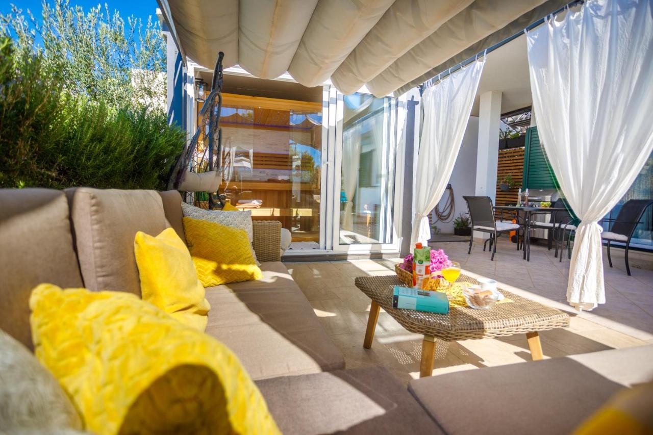 Počitniška hiša Nono Jure , Private Pool & Sauna *